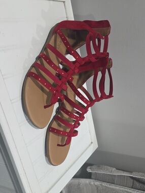 AEROSOLES Red Strappy Gladiator Sandals with Gold Studs